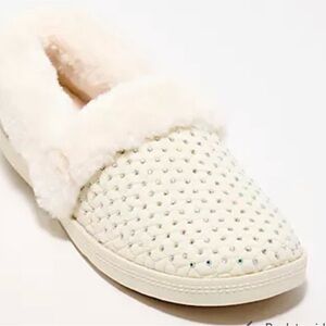 Skechers Cozy Campfire Vegan Rhinestone Slippers in Off White
